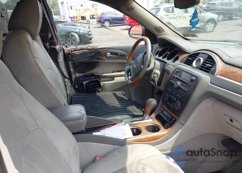 2011 Buick Enclave 1Xl z USA, uszkodzony, nr VIN 5GAKVBED4BJ240295